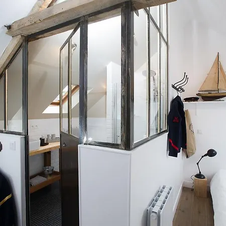 Du * Port-en-Bessin-Huppain