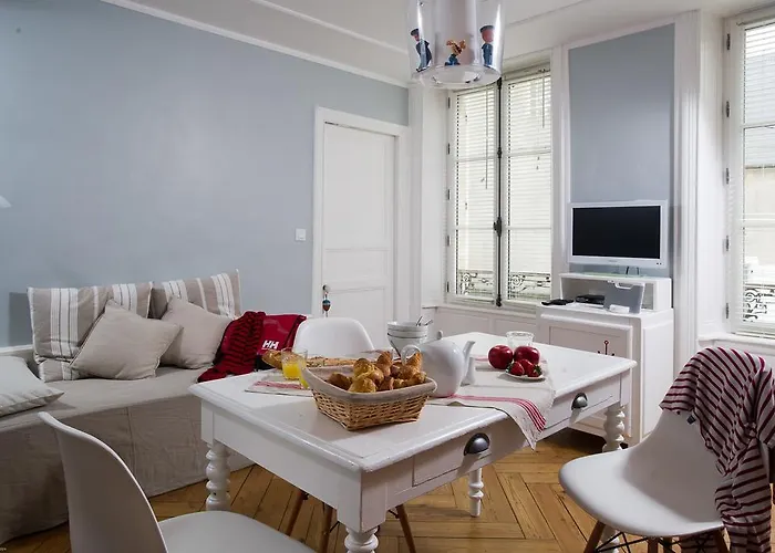 Du Port-en-Bessin-Huppain